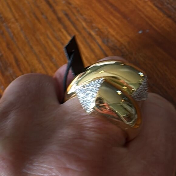 nOIr jewelry collection twisted pyramid ring New with tags - Picture 6 of 12